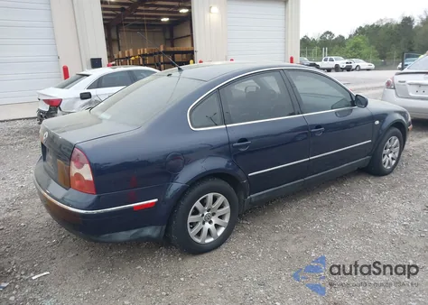 2002 Volkswagen Passat Gls z USA, uszkodzony, nr VIN WVWPD63B02P445819